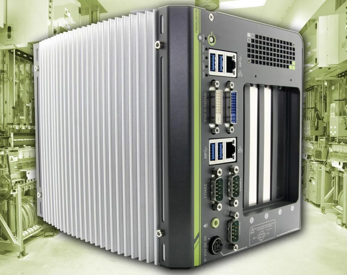 Erweiterbarer Industrie-Controller Nuvo-4000 von Acceed