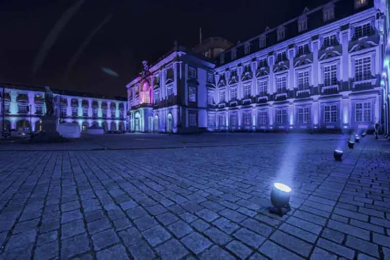 Bild: Art Evolution Service realisiert Aquanario Wassershow in Mannheim