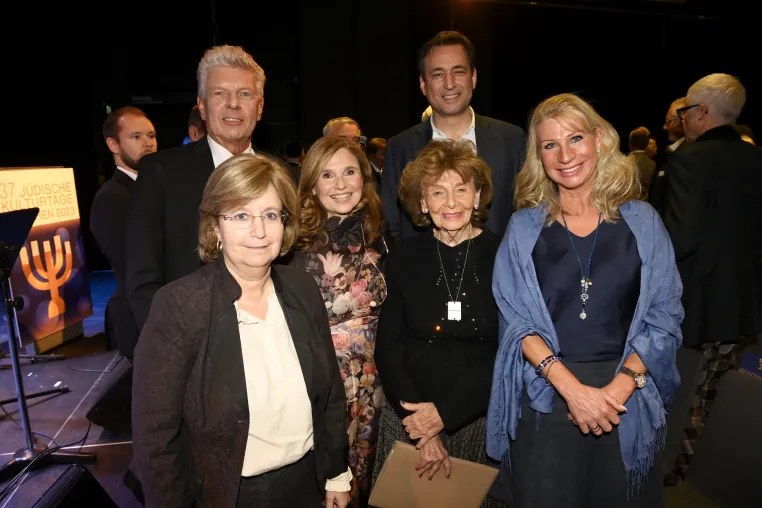 Ein Zeichen der Verbundenheit setzt der Festakt der 37. Jüdischen Kulturtage München Bild: Ein Zeichen der Verbundenheit setzt der Festakt der 37. Jüdischen Kulturtage München