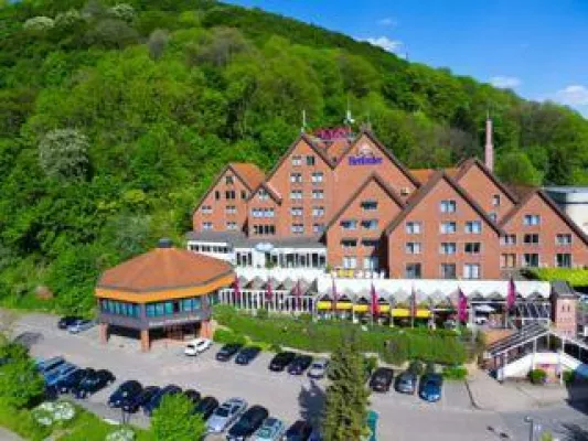 Tipp: Das Arrangement „Vater und Sohn Wochenende“ Bild: Tipp: Das Arrangement „Vater und Sohn Wochenende“