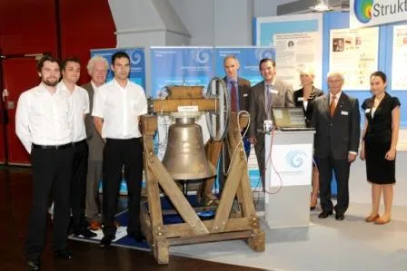 Bild: Studenten gewinnen AMA-SUMMIT 2011