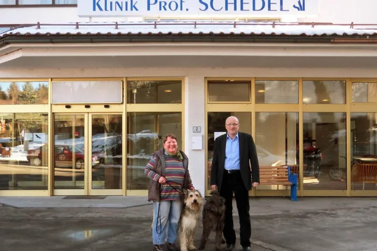 Neuer Ansatz in der Krebstherapie: Mit dem Hund gemeinsam in Reha Bild: Neuer Ansatz in der Krebstherapie: Mit dem Hund gemeinsam in Reha