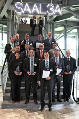 Bild: Adé, Tanklisten und Wochenberichte – Der kluge Unternehmer erledigt diesen "Papierkram" per Mausklick