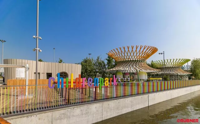 „Miss Deaf World 2012“ hört mit Widex-Hörgeräten: Schönste Gehörlose der Welt gekürt worden Bild: „Miss Deaf World 2012“ hört mit Widex-Hörgeräten: Schönste Gehörlose der Welt gekürt worden