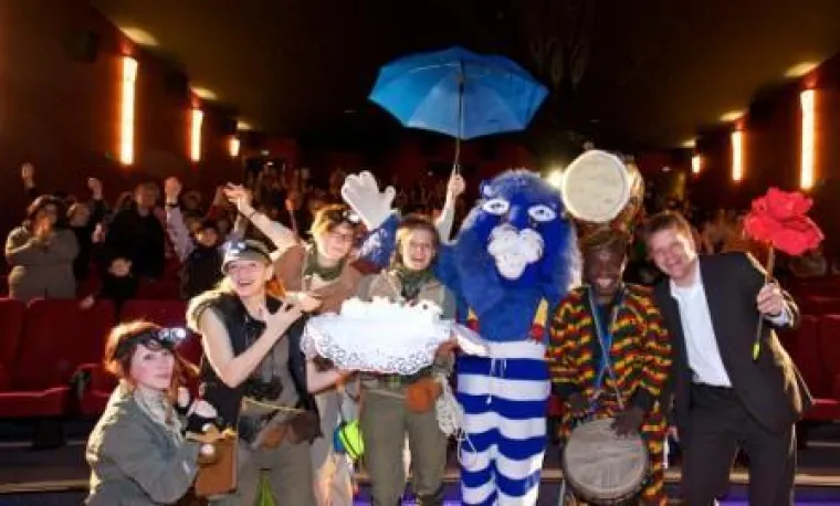 Das Kinderkinobüro wird 26. Geburtstags-Filmpartyam 18. März in der ASTOR Film Lounge Bild: Das Kinderkinobüro wird 26. Geburtstags-Filmpartyam 18. März in der ASTOR Film Lounge