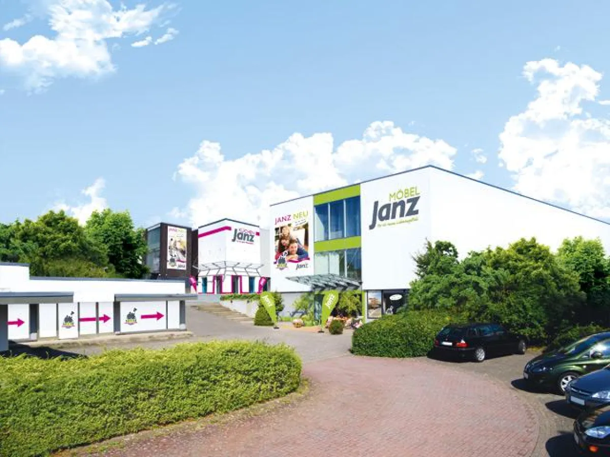 Die neuen Möbel und Küchen Janz Kompetenzzentren