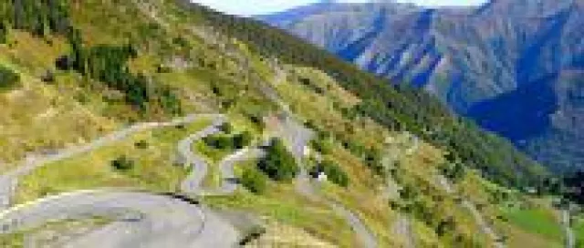 Bild: Auf den Spuren der Tour de France: Spektakuläre Radrundfahrt über die Pyrenäen