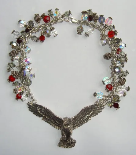 Auf den Schwingen des Adlers - Exklusiver Schmuck made by Annette Monnheimer Bild: Auf den Schwingen des Adlers - Exklusiver Schmuck made by Annette Monnheimer