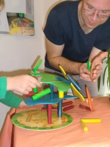 Spielenachmittage mit der erleb-bar Bild: Spielenachmittage mit der erleb-bar