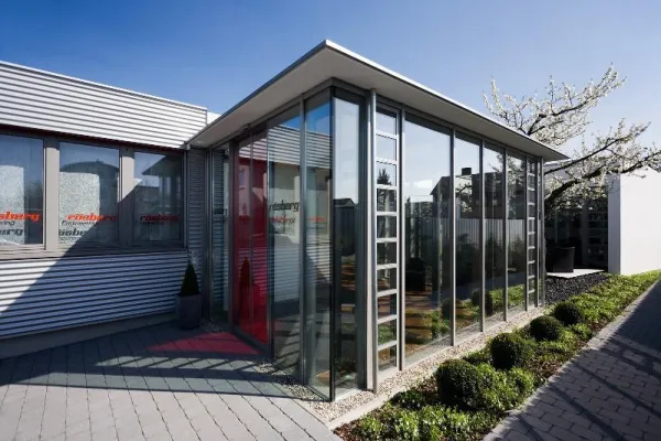 Mit maßgeschneiderter Automatisierung auf Erfolgskurs Bild: Mit maßgeschneiderter Automatisierung auf Erfolgskurs