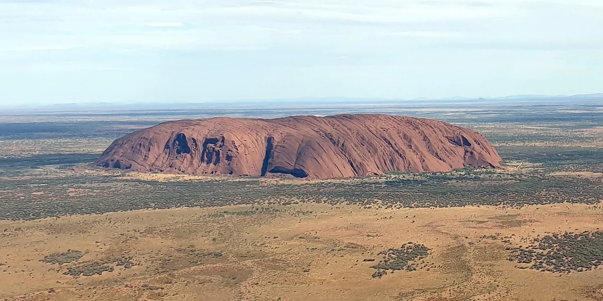 Schüleraustausch Australien mit Stipendium: Der Uluru (Foto: Stiftung Völkerverständigung)