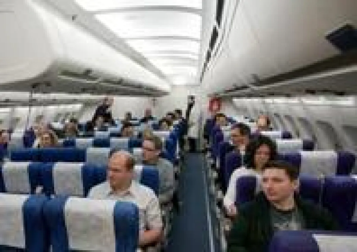 Geschmacktests mit Probanden im Fluglabor des Fraunhofer-Instituts für Bauphysik, Holzkirchen. © Lufthansa