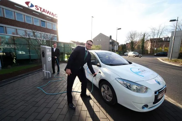 Mit dem E-Auto grenzenlos mobil: Belgien, Niederlande und Deutschland machen es möglich Bild: Mit dem E-Auto grenzenlos mobil: Belgien, Niederlande und Deutschland machen es möglich