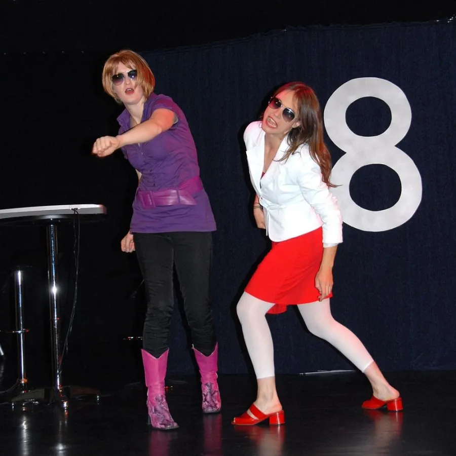 v.l.: Giannina Masüger und Karin Würth