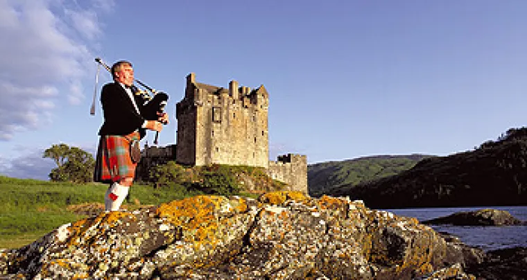 Bild: Exklusives Englisch- und Management-Training in Edinburgh: Fernkurs sichert dauerhaften Lernerfolg nach Rückkehr