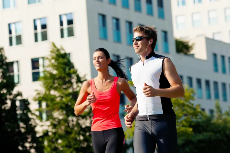 Ausgewogenes Training, gesunde Ernährung Bild: Ausgewogenes Training, gesunde Ernährung