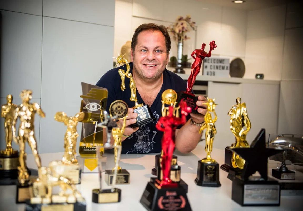 Filmemacher Mayk Azzato hat schon reichlich internationale Preise eingeheimst. Hollywood hat ihn (© FNP Enrico Sauda)