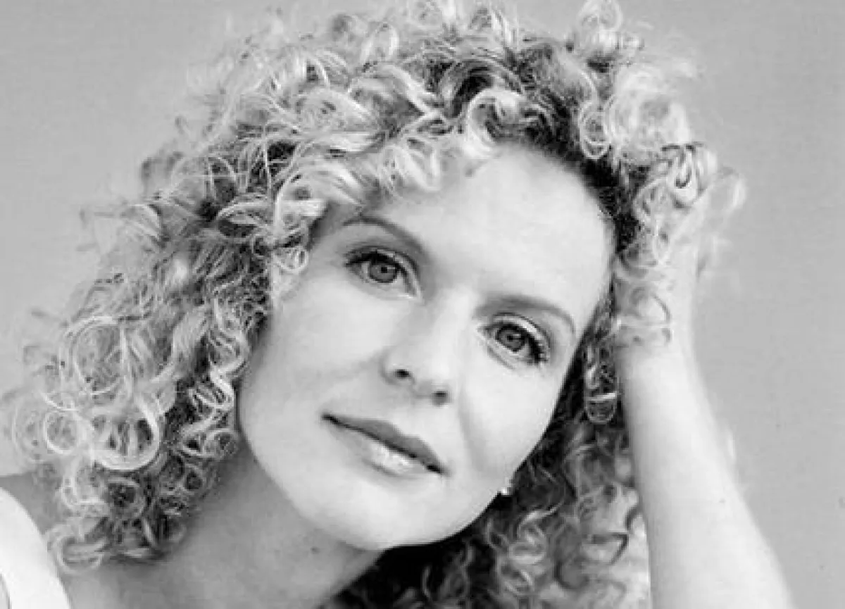 Victoria Herrmann ist Moderatorin des täglichen MDR-Wissenschaftsmagazin