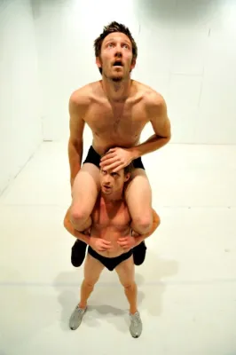 Bild: "Brother Brother": Neue Produktion von pvc-tanz Theater Freiburg zu Gast in Berlin
