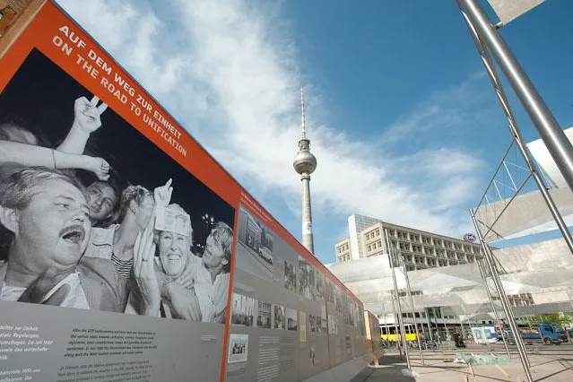 Themenjahr 2009 – 20 Jahre Mauerfall - Höhepunktveranstaltungen in Berlin Bild: Themenjahr 2009 – 20 Jahre Mauerfall - Höhepunktveranstaltungen in Berlin