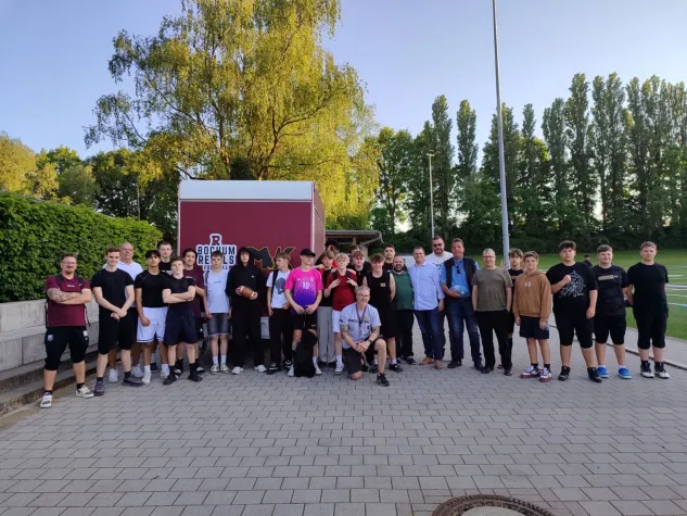 Bild: Jugendförderung durch den Unternehmerstammtisch Ruhr e. V.