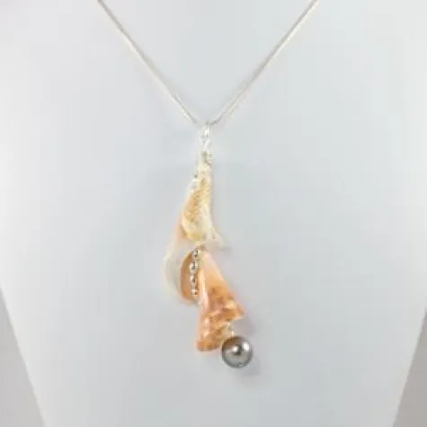 Bild: „Schmuckissage“ und offenes Atelier bei Hello World Design in der Borgward Villa in Bremen