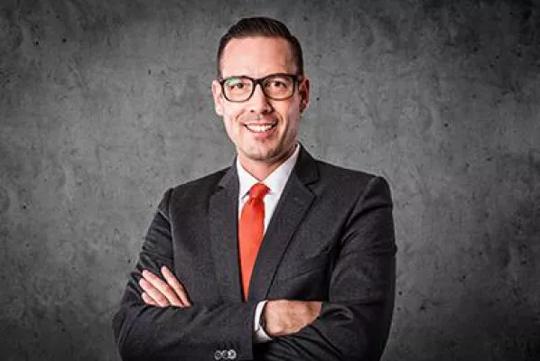 Bild: Felix Blumenauer verstärkt Geschäftsführung der Gottfried Schmidt OHG