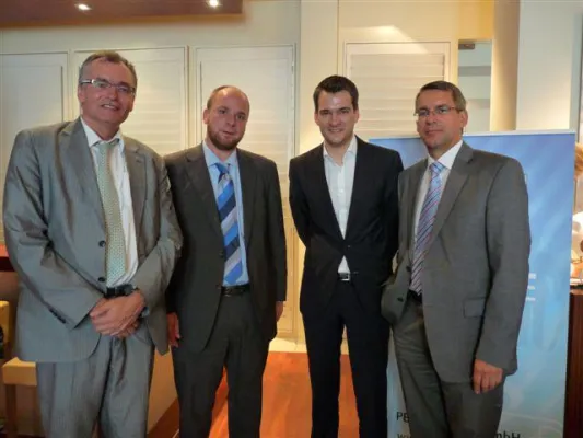 PEAG PERSONALDEBATTE zum FRÜHSTÜCK am 27. Juni 2012 zum Thema "Langzeitarbeitslosigkeit" Bild: PEAG PERSONALDEBATTE zum FRÜHSTÜCK am 27. Juni 2012 zum Thema "Langzeitarbeitslosigkeit"