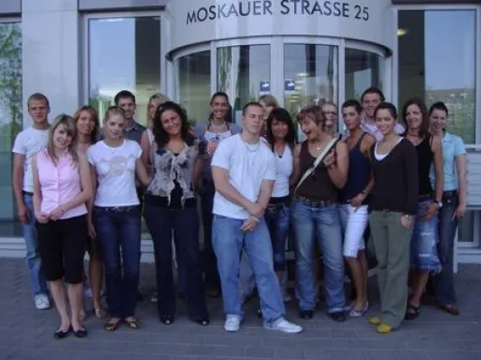 Bild: Betriebliche Ausbildung gestartet