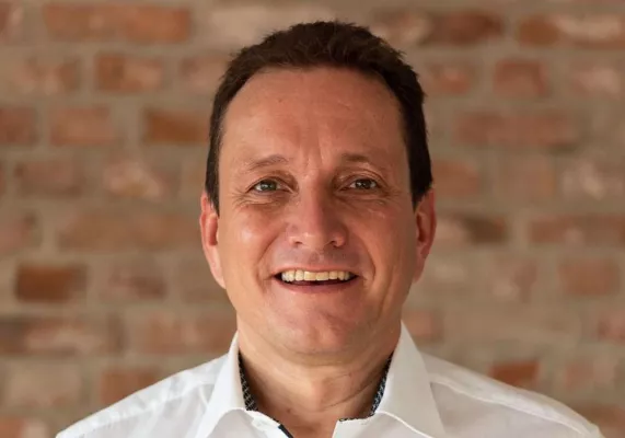 Bild: Heirat auch, um Steuern zu sparen: Was bedeutet das für die beitragsfreie Familienversicherung?