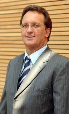 Bild: LVM Versicherungen entscheiden sich für Red Hat Enterprise Linux als strategische Plattform