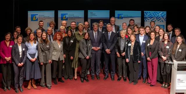 Bild: Neues Forschungsprojekt: Auswirkungen von EU-Interventionen zur Förderung von Demokratie und Rechtsstaatlichkeit