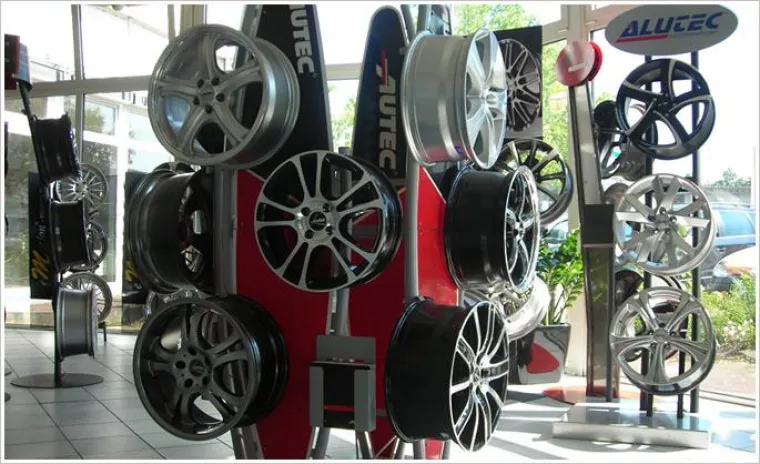 Bild: Stylische Felgen von Reifen Schatz für den Tuning-Sommer 2010