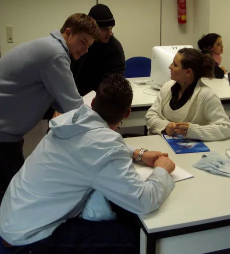 Bild: Rheinische Fachhochschule informiert über das Studium der Wirtschaftsinformatik