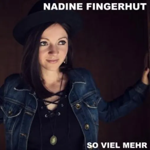 Bild: "So viel mehr" - out now: die erste Single aus "Karussell", dem neuen Album von Nadine Fingerhut