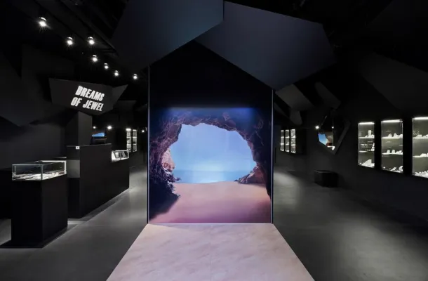 Bild: Geheimnisvoll: Die Schmuckgrotte von „Dreams of Jewel“