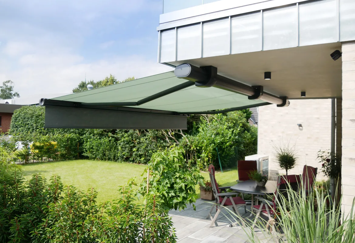 Eine markilux Markise verwandelte die Terrasse in neues Outdoor-Wohnzimmer. (© markilux)