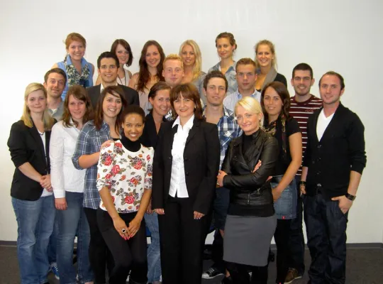 „Social Media – Viva la Revolución?” 7. Medienkongress der Rheinischen Fachhochschule Köln am 12. Oktober 2011 Bild: „Social Media – Viva la Revolución?” 7. Medienkongress der Rheinischen Fachhochschule Köln am 12. Oktober 2011