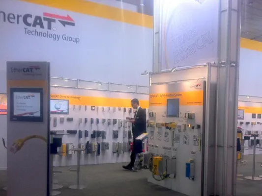 Bild: Janz Tec AG präsentiert Industrie PC auf der Hannover Messe 2013