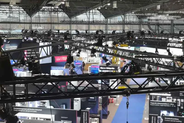 Roadshow GmbH vertraut für anspruchsvolle Messeprojekte auf LITECRAFT TRUSS Bild: Roadshow GmbH vertraut für anspruchsvolle Messeprojekte auf LITECRAFT TRUSS