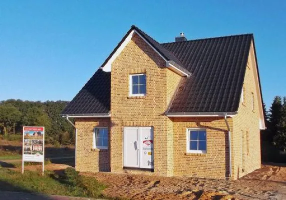 Stadthaus in ländlicher Idylle | Hausbesichtigung am 27./28. September in 21514 Büchen Bild: Stadthaus in ländlicher Idylle | Hausbesichtigung am 27./28. September in 21514 Büchen