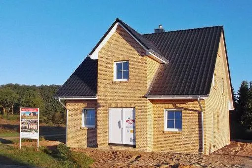 Stadthaus in ländlicher Idylle | Hausbesichtigung am 27./28. September in 21514 Büchen Bild: Stadthaus in ländlicher Idylle | Hausbesichtigung am 27./28. September in 21514 Büchen