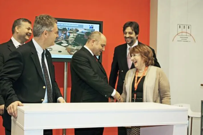 Berlin im Blickpunkt, Eröffnung der bautec 2012 Bild: Berlin im Blickpunkt, Eröffnung der bautec 2012