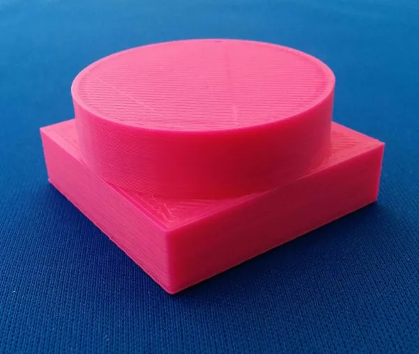 innojoin stellt eigenen 3D-Drucker fertig – Prozesstemperaturen bis 400 Grad Celsius Bild: innojoin stellt eigenen 3D-Drucker fertig – Prozesstemperaturen bis 400 Grad Celsius