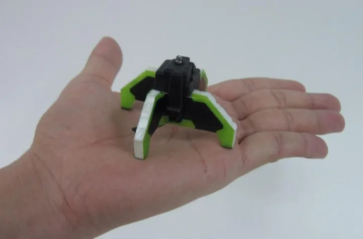 Bild: Wenn die Roboter-"Fliege" kreist