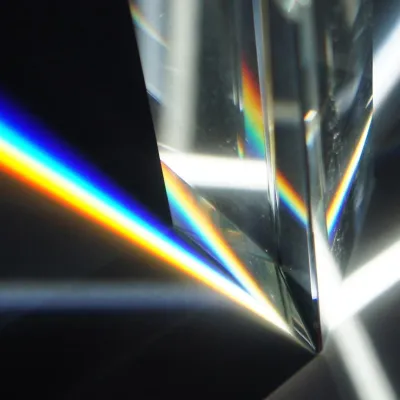 Bild: Mitarbeiterfreundliche Arbeitsplätze, effektive 3D-Produktion und innovative Reinraum-Inseln