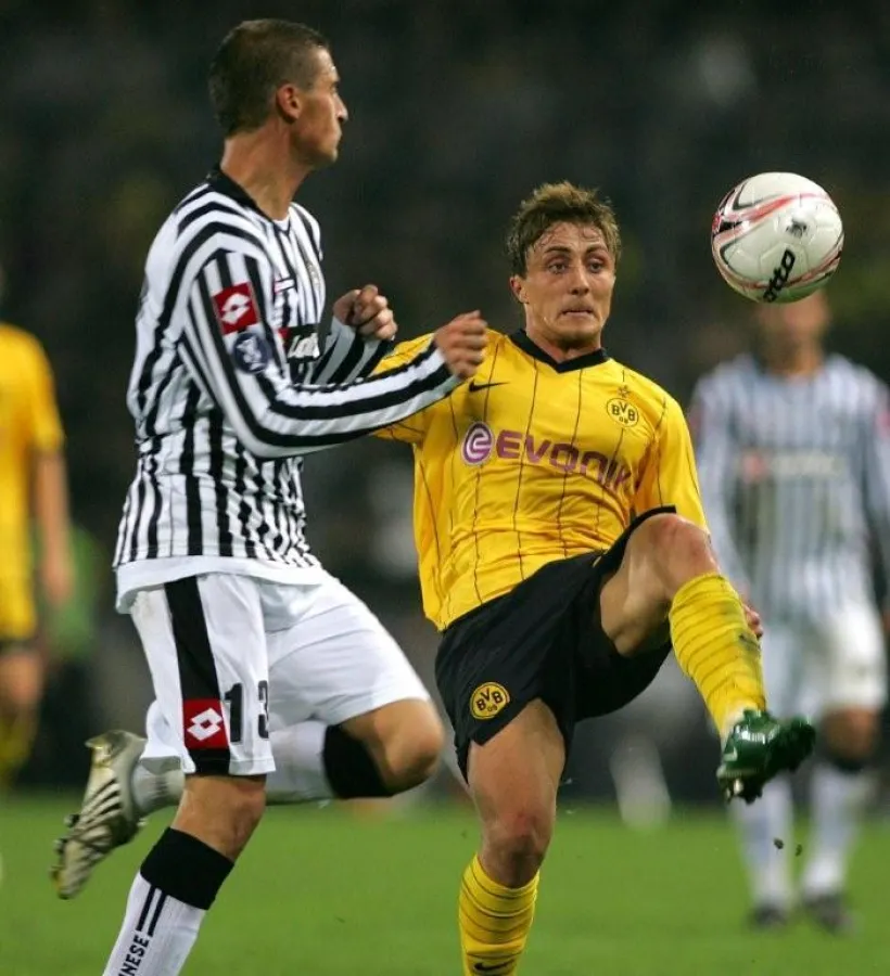 Bajram Sadrijaj immer das Ziel im Auge (hier im Zweikampf im UEFA-Pokal gegen Udine)