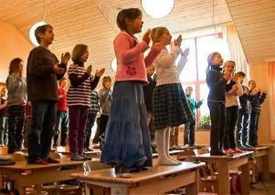 Bild: „Guten Morgen, liebe Kinder“: Langzeitdokumentation über Waldorfschüler im Bayerischen Fernsehen