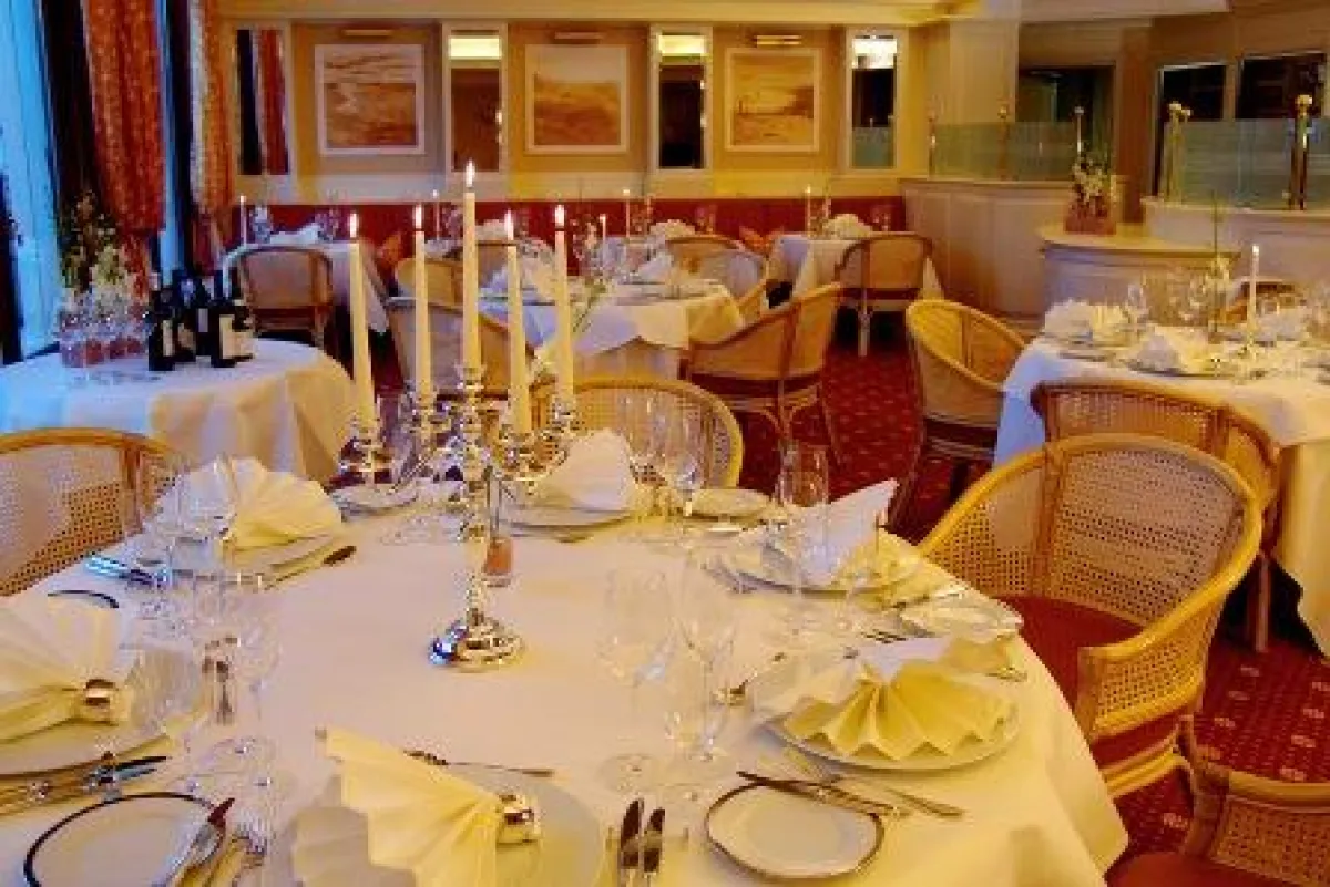 Gourmet-Restaurant Der Butt in der Yachthafenresidenz Hohe Düne