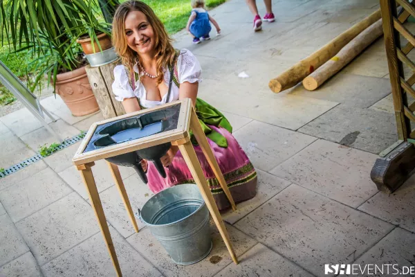 Bild: Holen Sie sich das Wiesn Feeling in Ihre Firma!